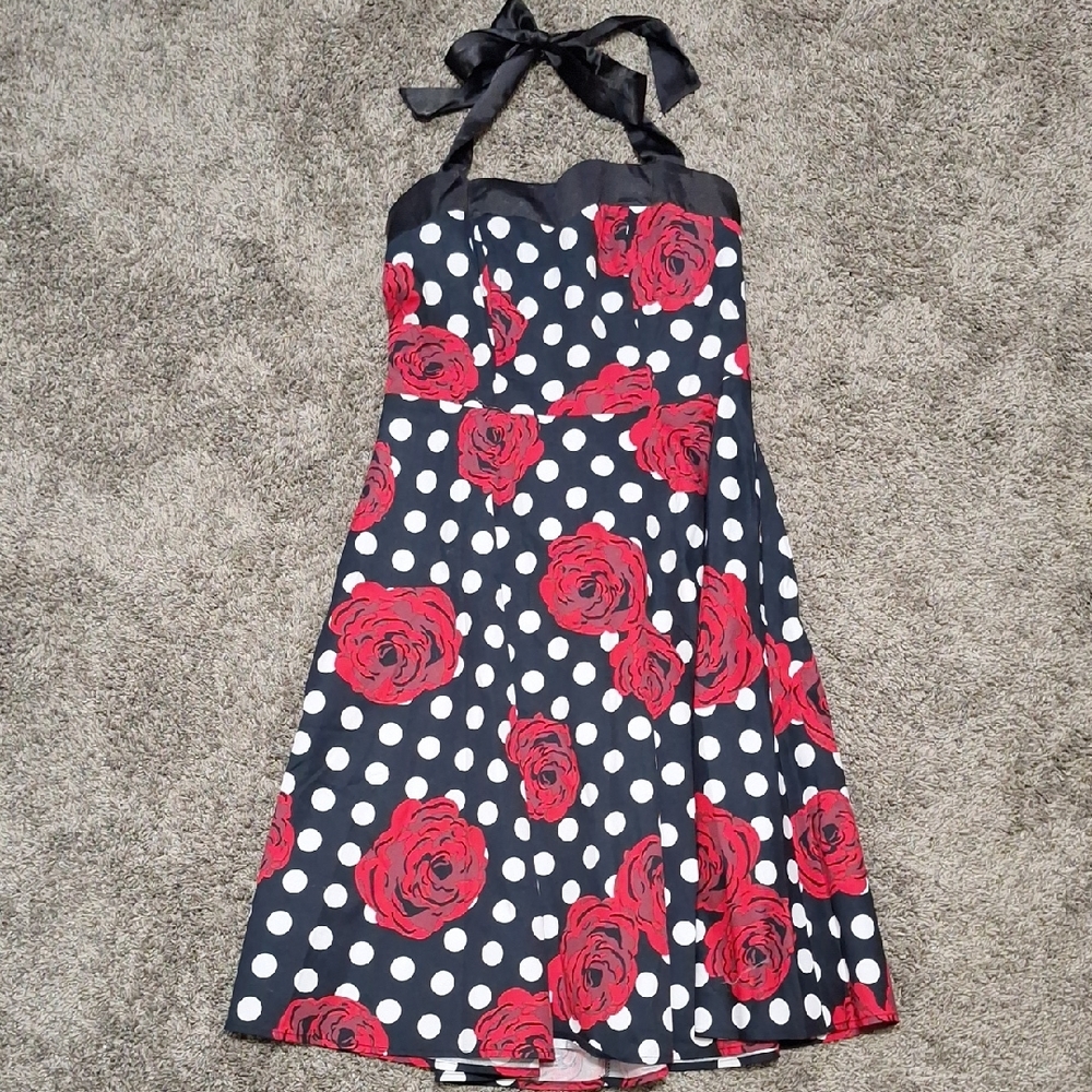 Dress Tells Floral A-line Swing Midi-M-Red/Black Polka Dots 50s style halter